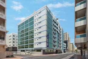 Гостиница Howard Johnson Plaza by Wyndham Dubai Deira  Дубай